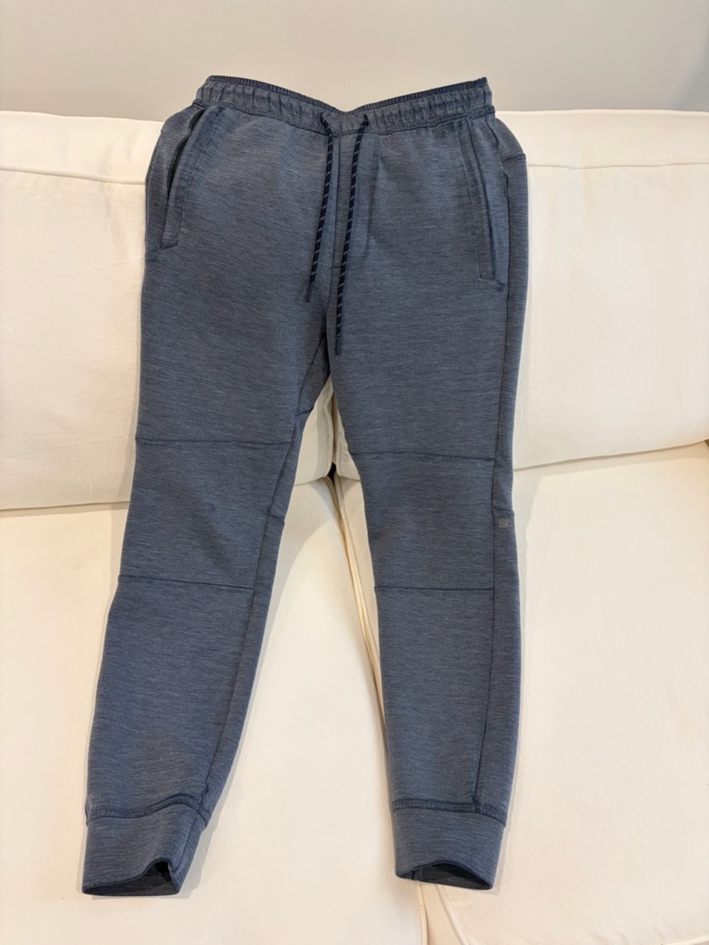 American Eagle 24/7 mens Jogger Sweatpants size SM TALL in light gray